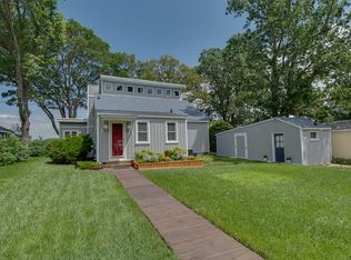 1600 N End Rd, Deltaville, VA 23043