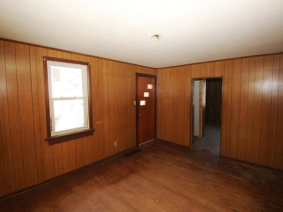 5th image of 1016 W Willcox Ave