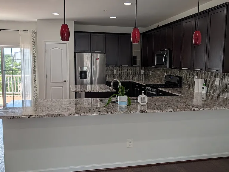 7821 Taggart Ct — Photo 31