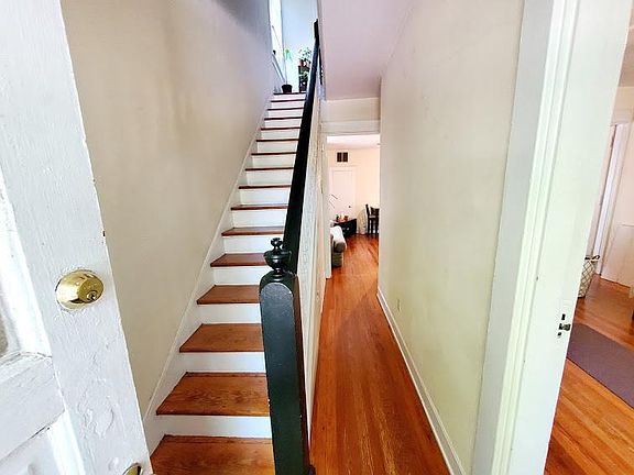 5th image of 1812 Powhatan St
