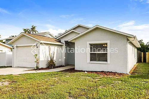 1319 W Knollwood St Photo 1
