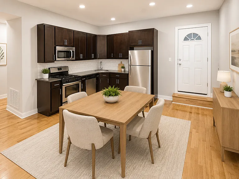 3002 N Central Park Ave #S2 — Photo 2