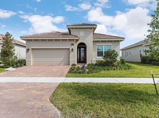 8689 SW Carrara Way, Port Saint Lucie, FL 34987