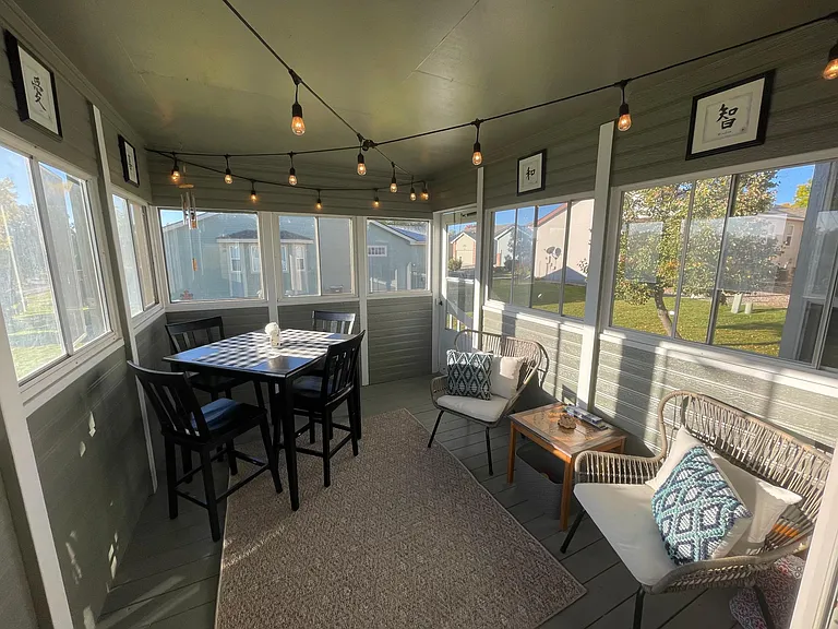 sunroom with windows