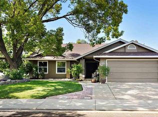 571 Reisling Ct, Manteca, CA 95337