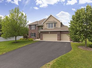 17980 Fullerton Ct, Lakeville, MN 55044