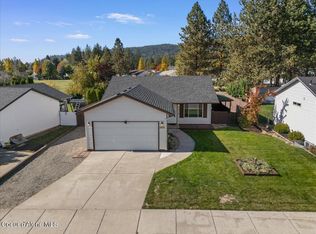 6601 W Kamloops Dr, Rathdrum, ID 83858