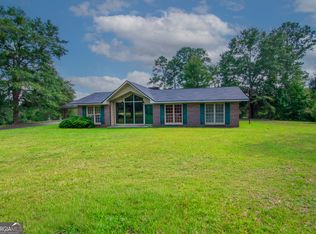 616 Twin Lakes Rd, Waverly Hall, GA 31831