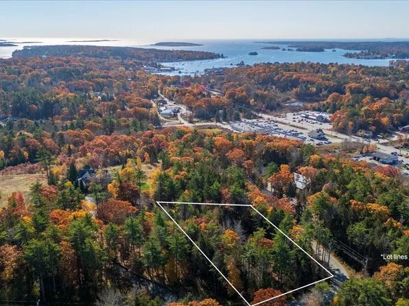 77 Montgomery Road, Boothbay Harbor, ME 04538