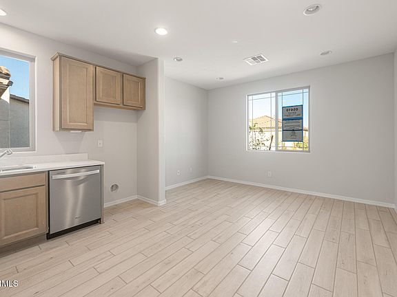 3rd image of 25340 N 172ND Drive