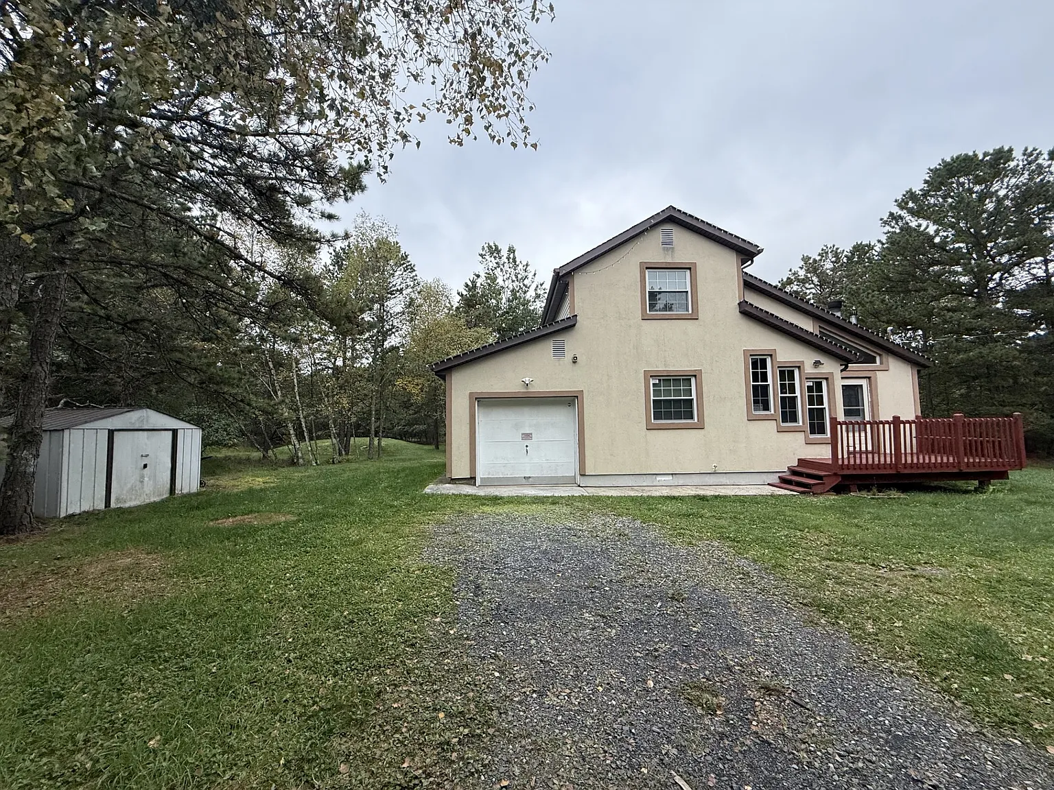 4 bed, 1971 sqft, $2,000 — Photo 1