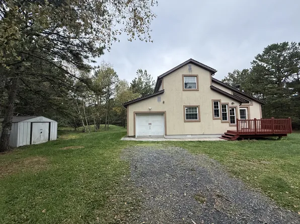 1987 Glacier Dr, Blakeslee, PA 18610
