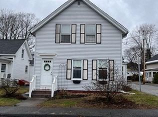 8 Grove St, Ayer, MA 01432