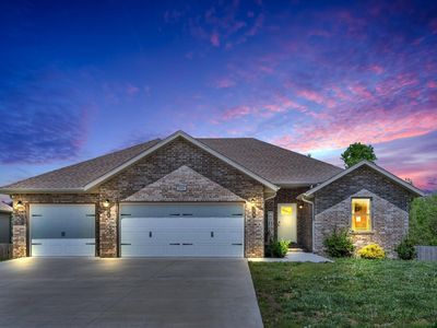 205 W Canterbury Lane, Willard, MO, 65781
