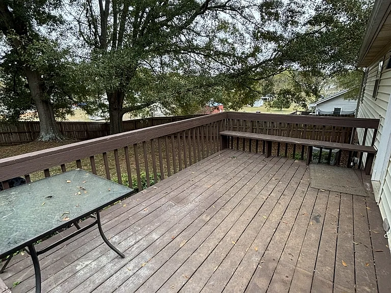 113 Moss Ln — Photo 13