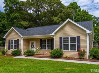 512 N Charles St, Mebane, NC 27302