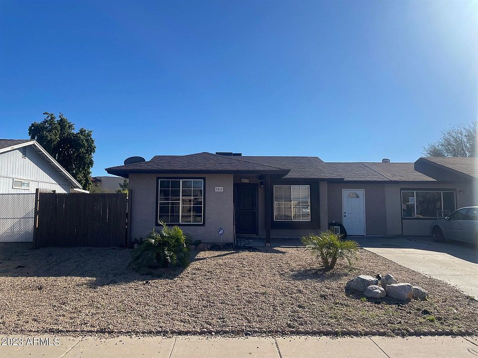 1st image of 8869 W Meadow Dr