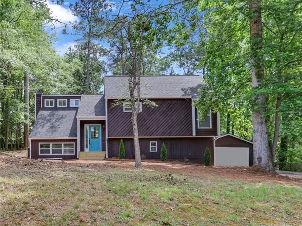 1882 Winding Creek Ln SW, Marietta, GA 30064