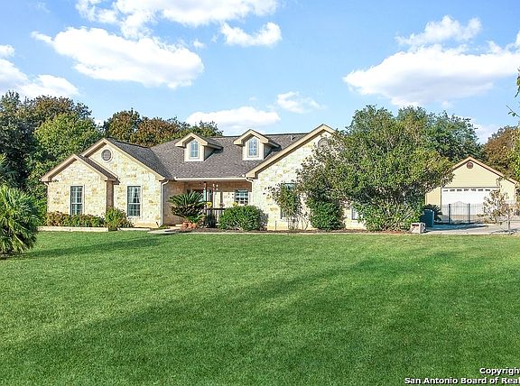 4th image of 149 Rosewood Dr