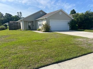 2011 Heritage Ln, Jacksonville, NC 28546