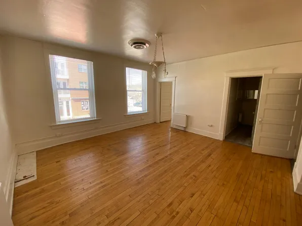 2916 W 25th Ave APT 11, Denver, CO 80211