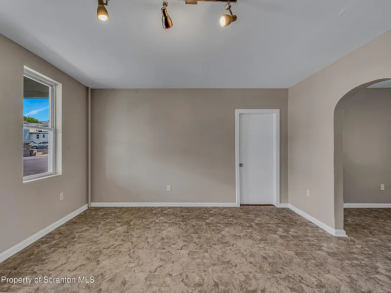 314 Willow St #1 — Photo 8