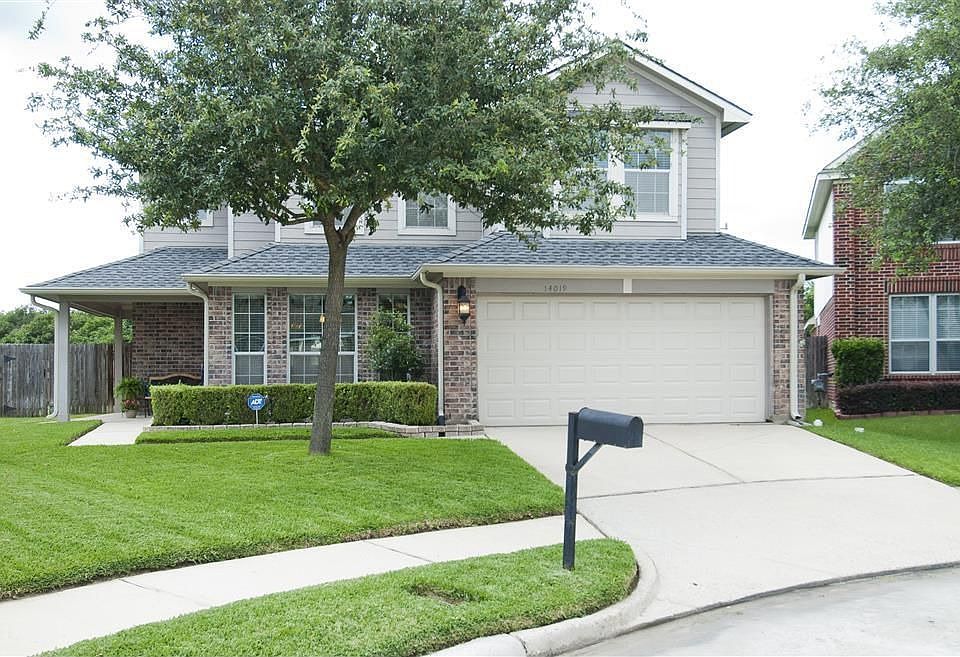 1st image of 14019 Naples Park Ln