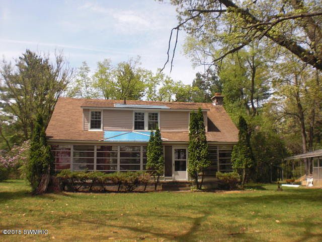 1st image of 8920 S Redwood Dr
