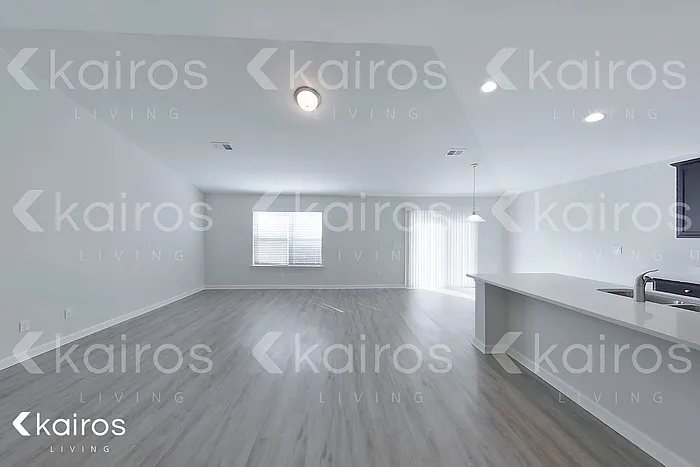 22 Duluth Dr — Photo 3
