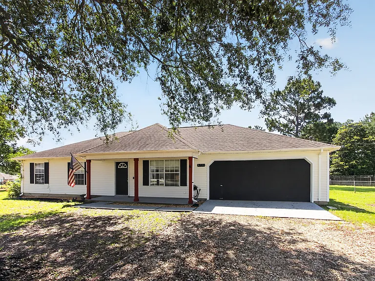 4799 Coronado Cir — Photo 1