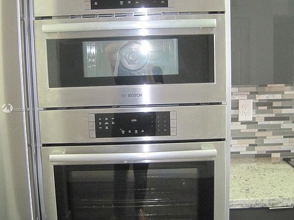 3rd image of 1750 NE 191st St APT 609-2