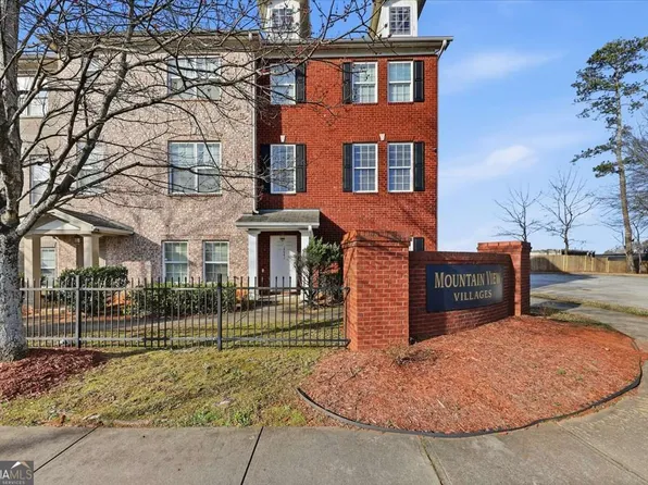 4941 Mountainside Trl, Stone Mountain, GA 30083