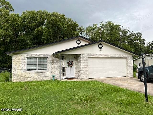 1st image of 4570 Spruce Creek Rd
