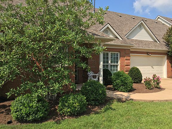 4th image of 140 Sugartree Ln