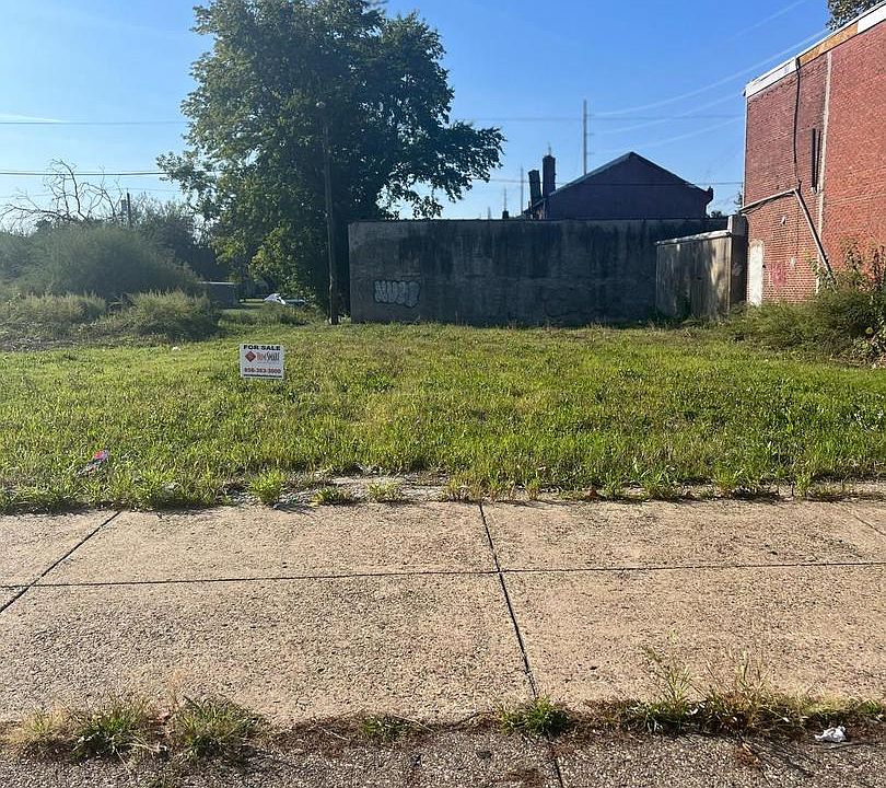 2nd image of 406 Kaighn Ave