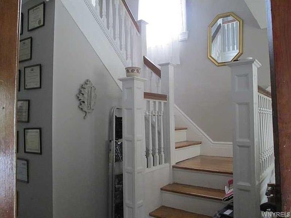 2nd image of 50 Parkview Ave