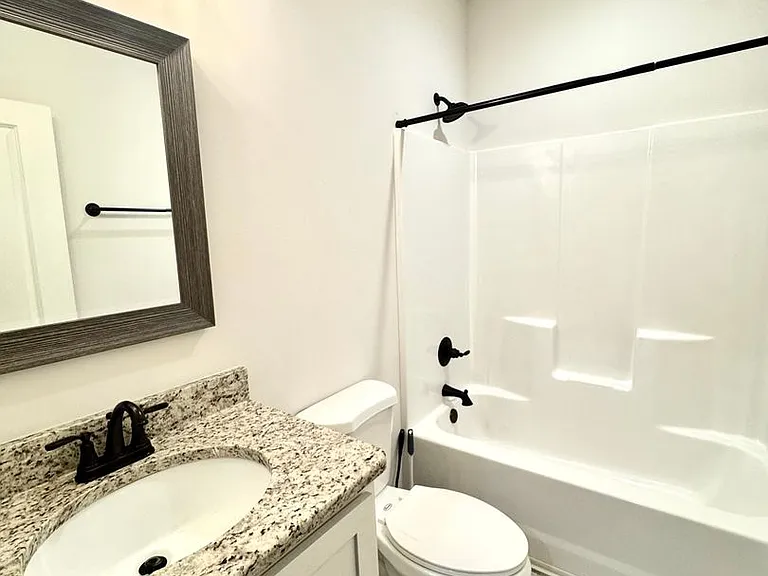 127 Birchwood Pl — Photo 7
