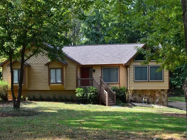 2745 Peachtree Walk, Duluth, GA 30096