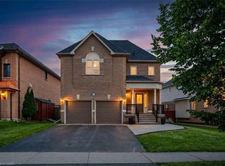 68 Rockhaven Ln, Hamilton, ON L8B 0J9