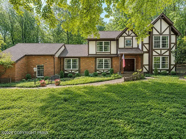 5333 Hickory Cir, Stroudsburg, PA 18360
