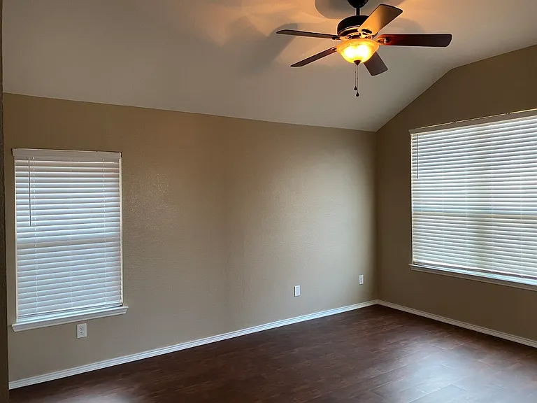 292 Plum Tree Dr — Photo 5