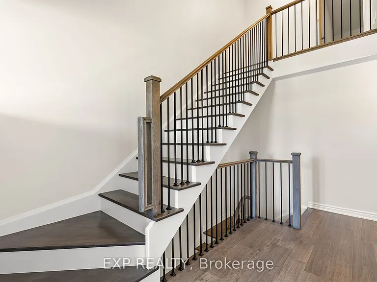 289 Raymond Rd — Photo 17