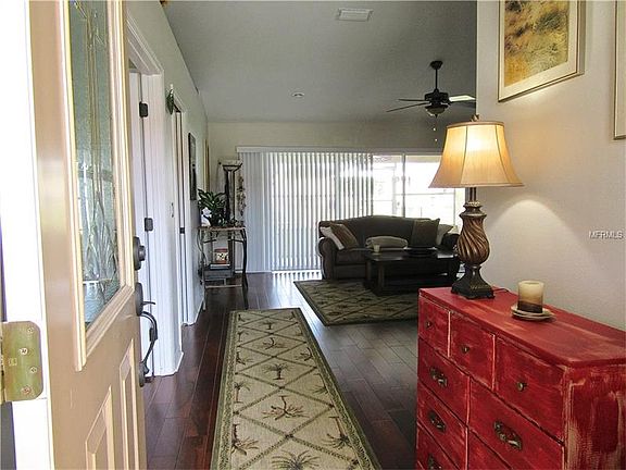 3rd image of 148 Morning Glory Cir
