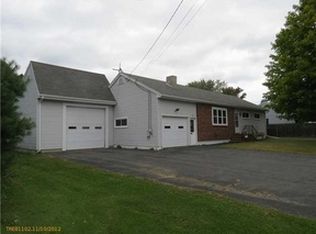 18 Windy St, Augusta, ME 04330