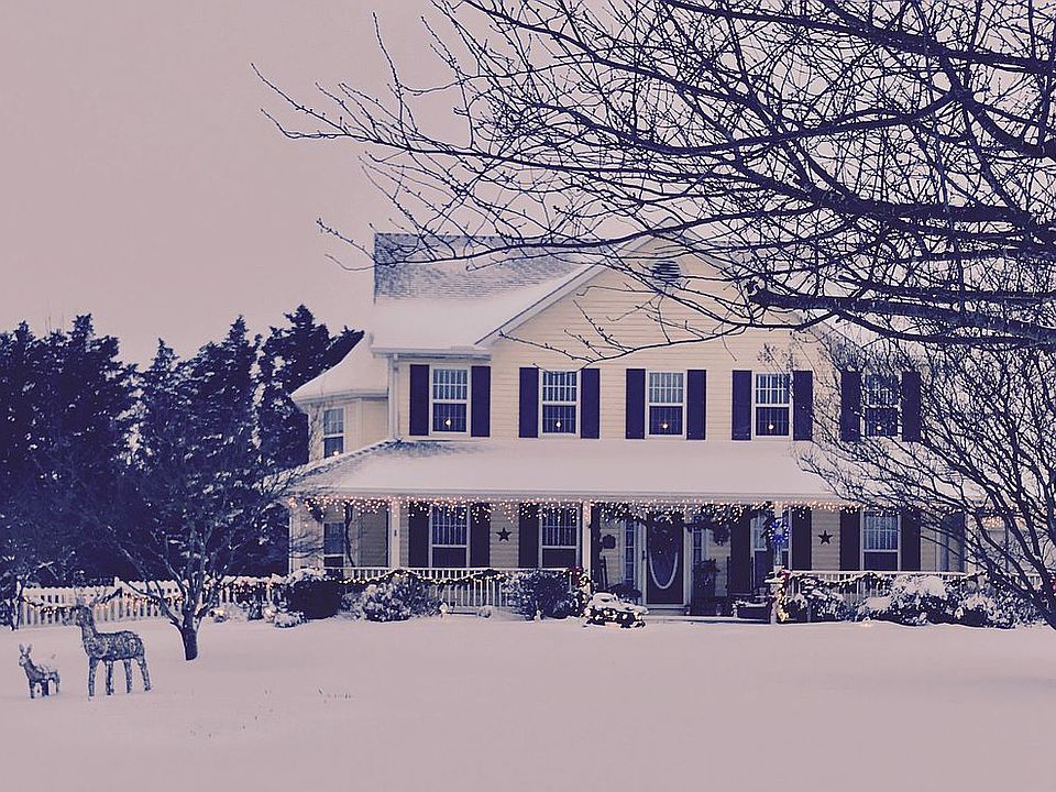 2nd image of 8272 Clearfield Rd