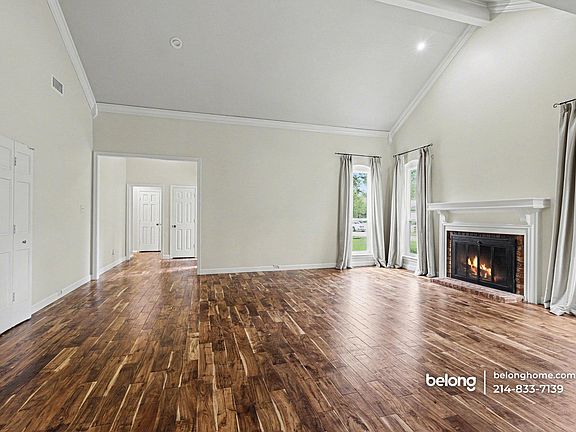 4th image of 7344 Briarnoll Dr