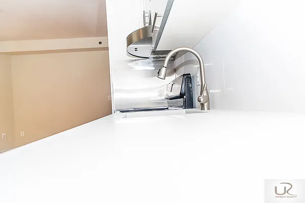 Rented by Urban Realty NYC | media 45