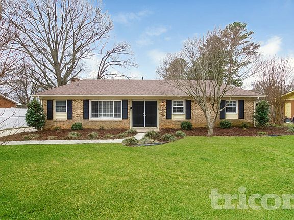 2nd image of 711 Vickery Dr