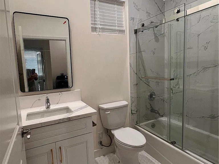 424 Concord Ave #1 — Photo 6