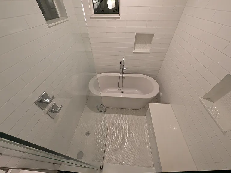 1144 Mansell Ave #1 — Photo 8